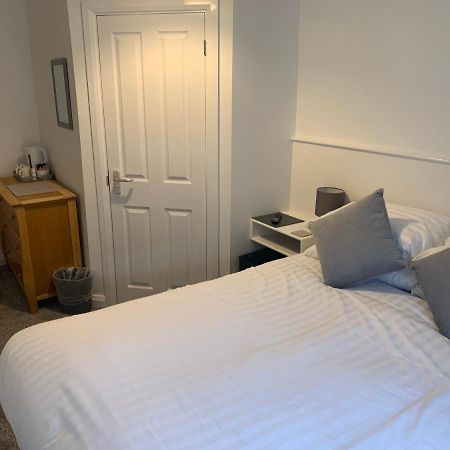 Rooms At The Inn Retford Exterior photo