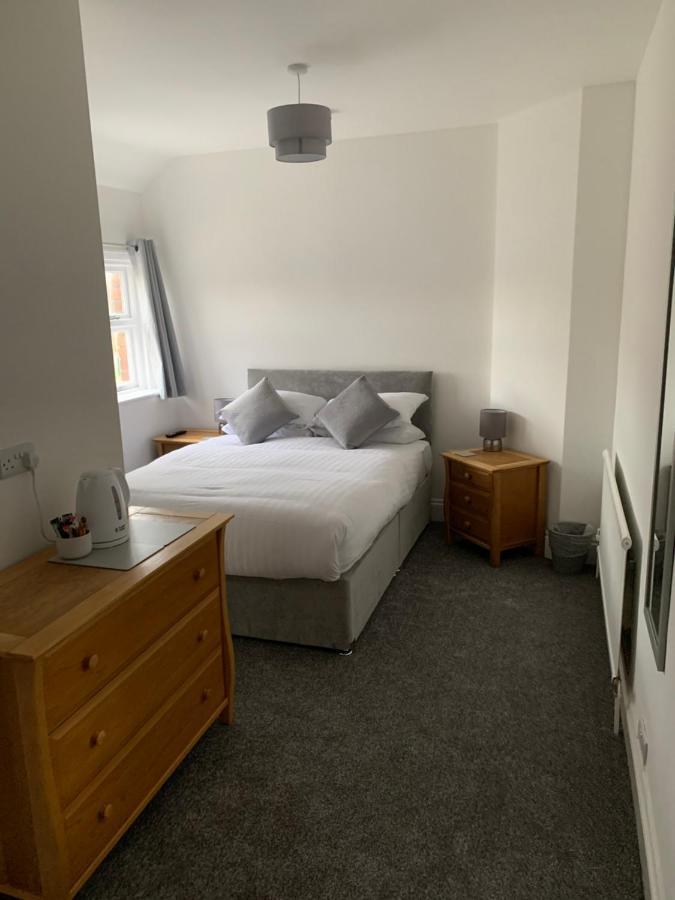 Rooms At The Inn Retford Exterior photo